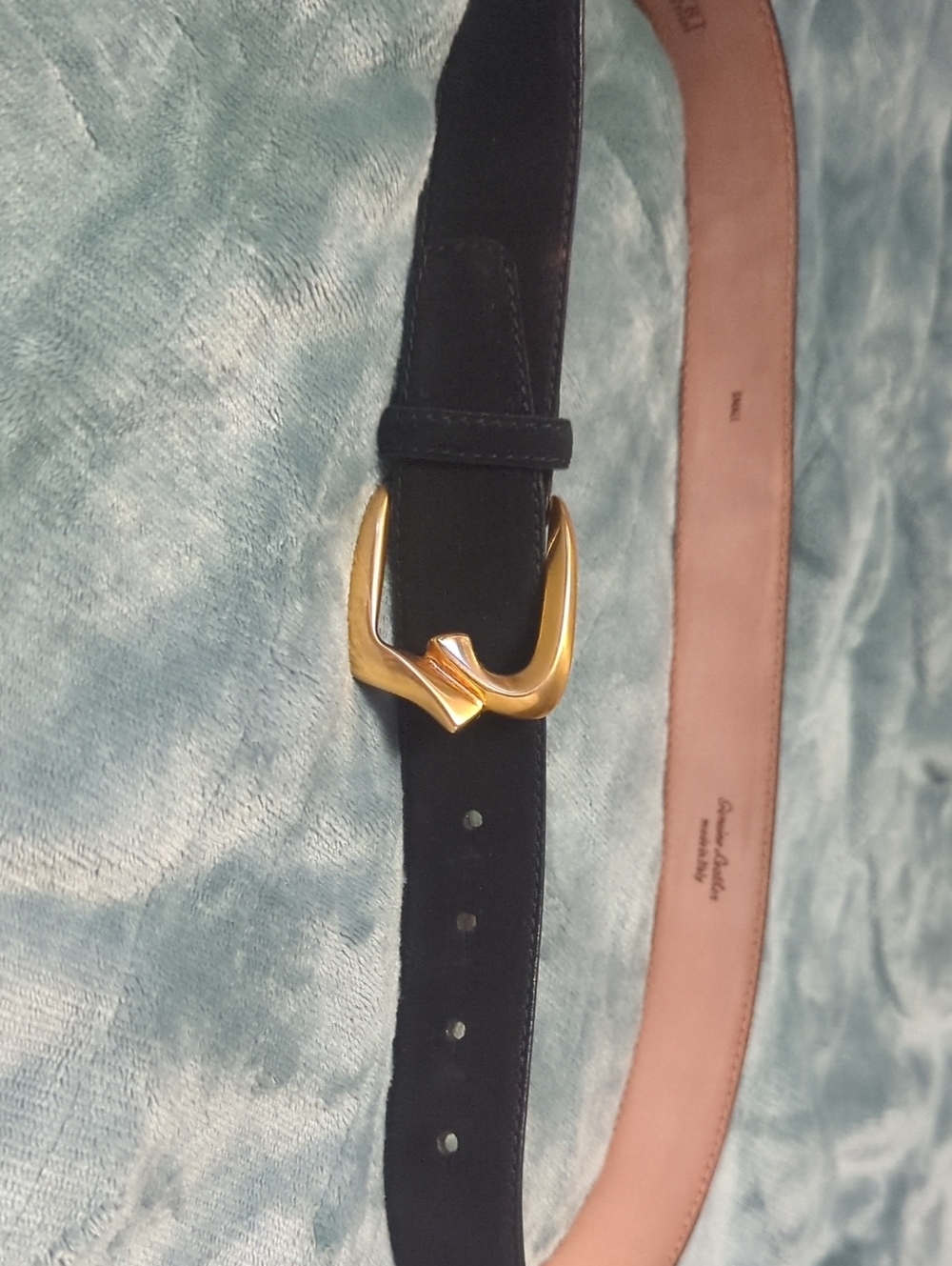 27-Black Suede Belt with Sculpted Gold Buckle. Small size. Pre-loved